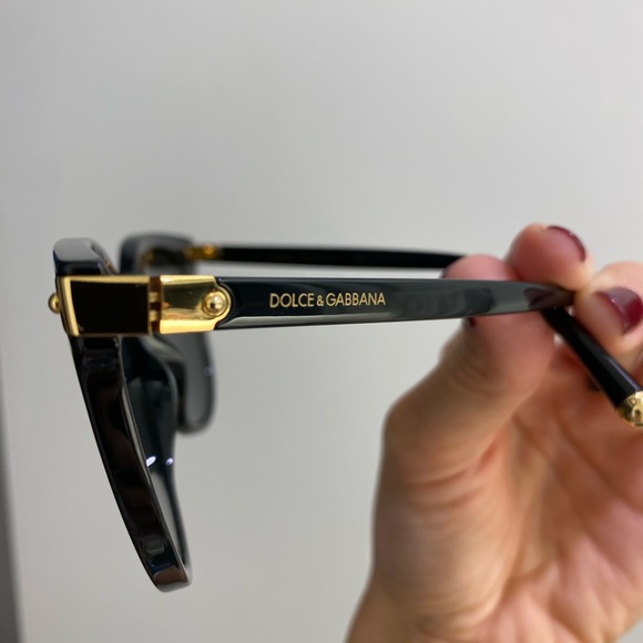 Dolce & Gabbana- Cat Eye Sunglasses 52mm. Solid: Black/Grey-Made in Italy. - Picture 2 of 12